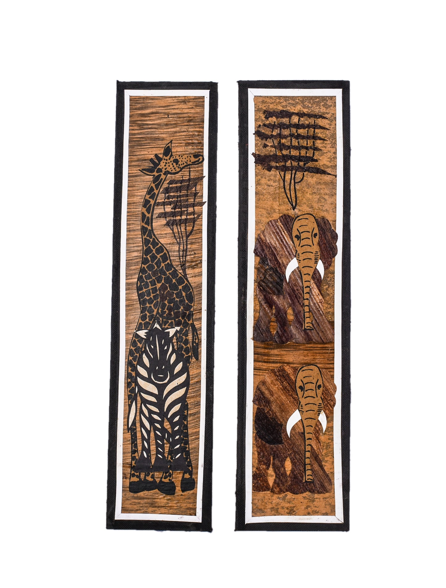 Banana leaves wall decoration