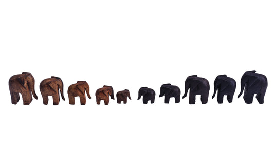 Family of Elephants