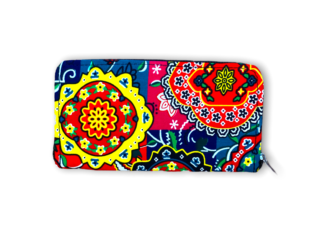 Mowo wallet, with zipper and african print details on the inside of the wallet.